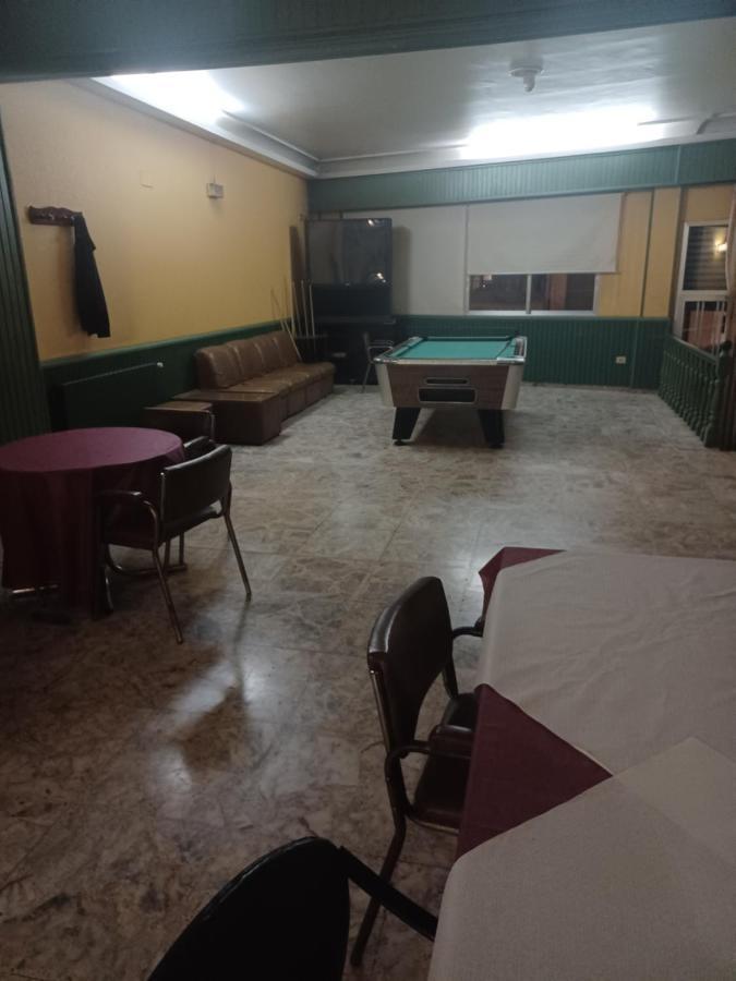 Hotel 2 De Mayo 2 Xinzo de Limia Extérieur photo